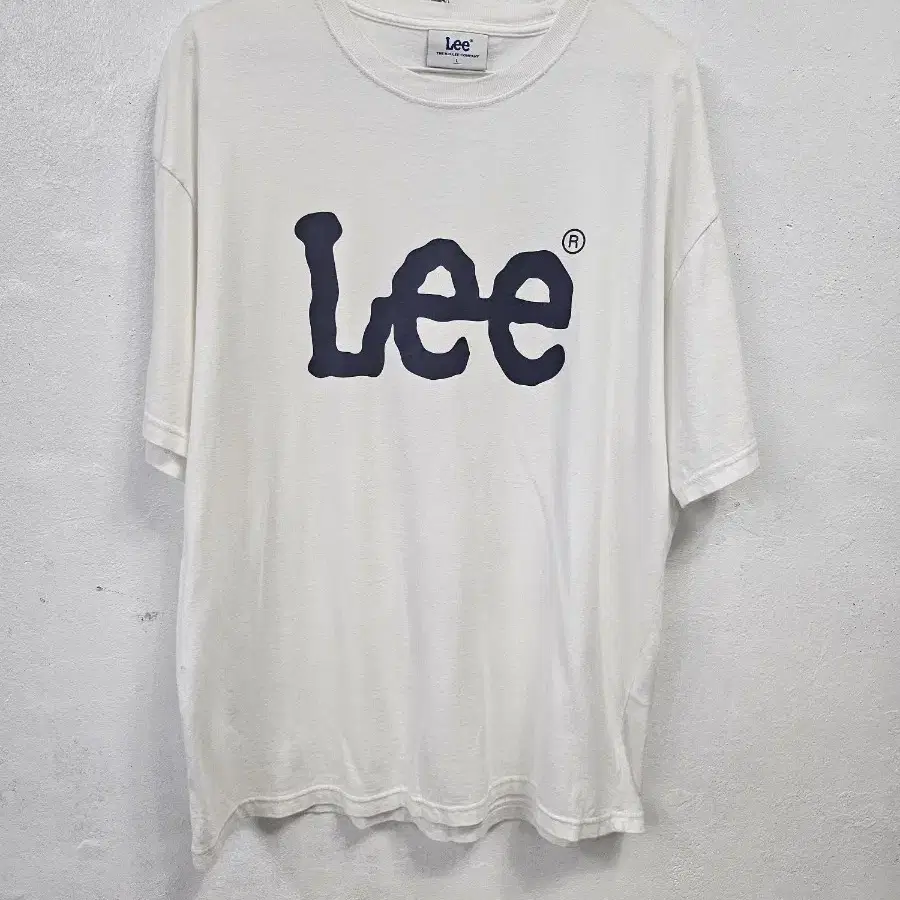 Lee 리 반팔티 L