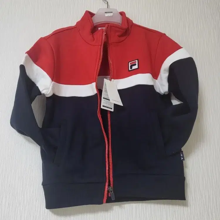 (새것)FILA 키즈 맨투맨 집업 셋트 (3pcs)