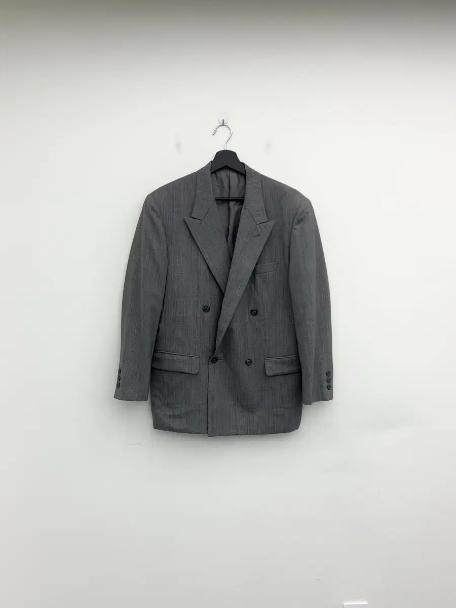 IM Issey Miyake Double-breasted blazer