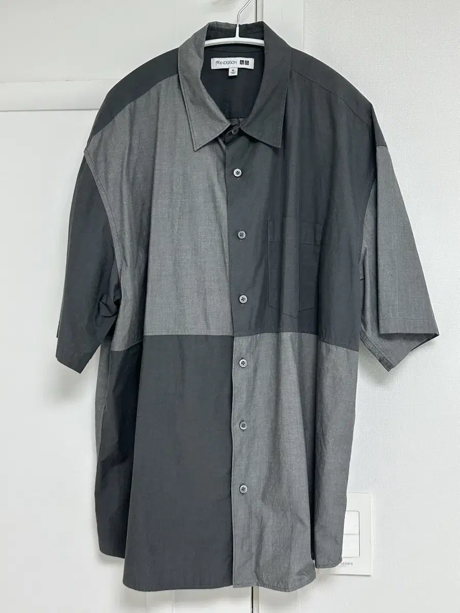 UNIQLO U & JWANDERSON Shirt collaboration XL size