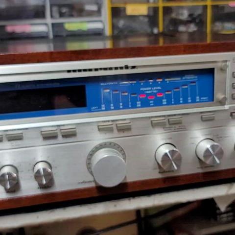 marantz  SR 9000 B