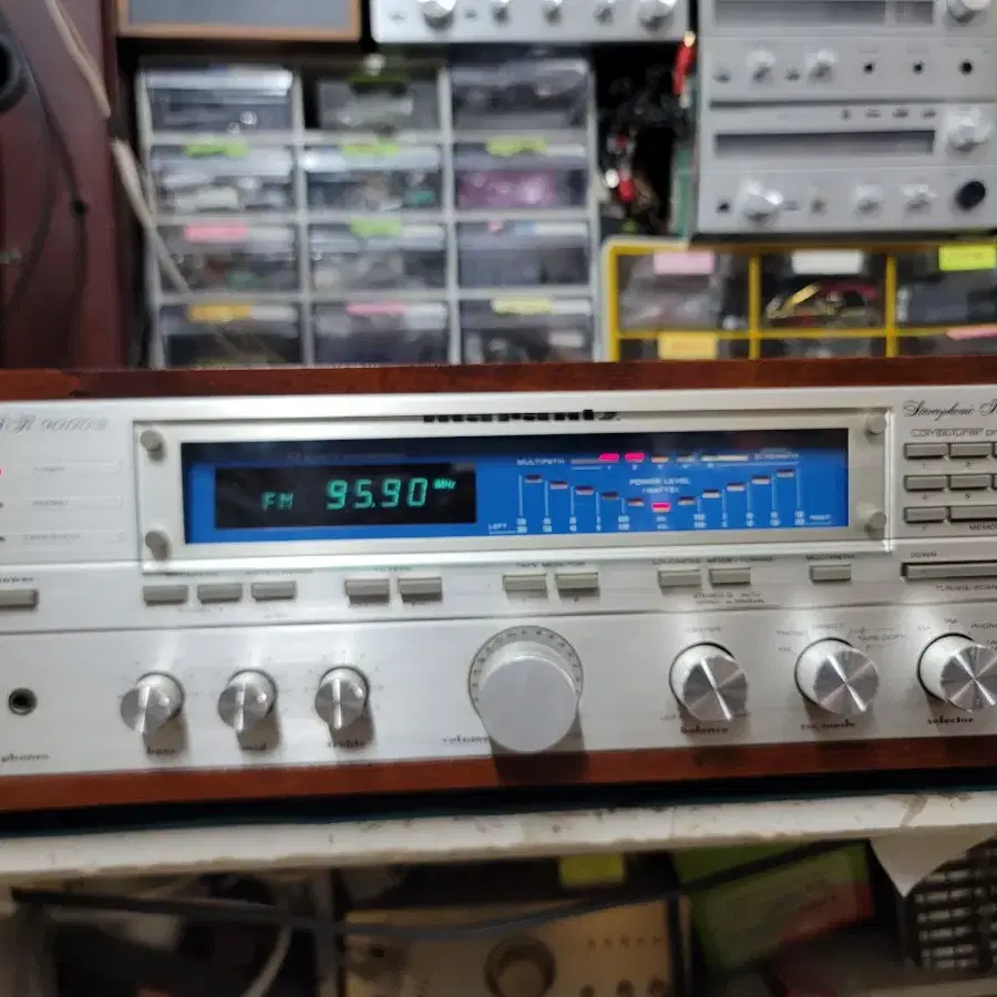 marantz  SR 9000 B