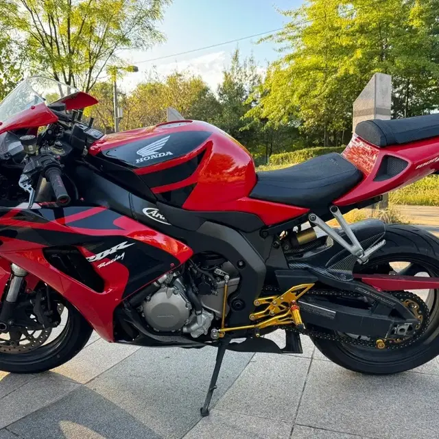 혼다 cbr1000rr 07년식 짧은키로수 팝니다