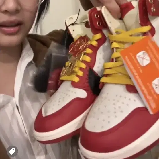 (W) Jordan 1 x Teyana Taylor Zoom CMFT 2