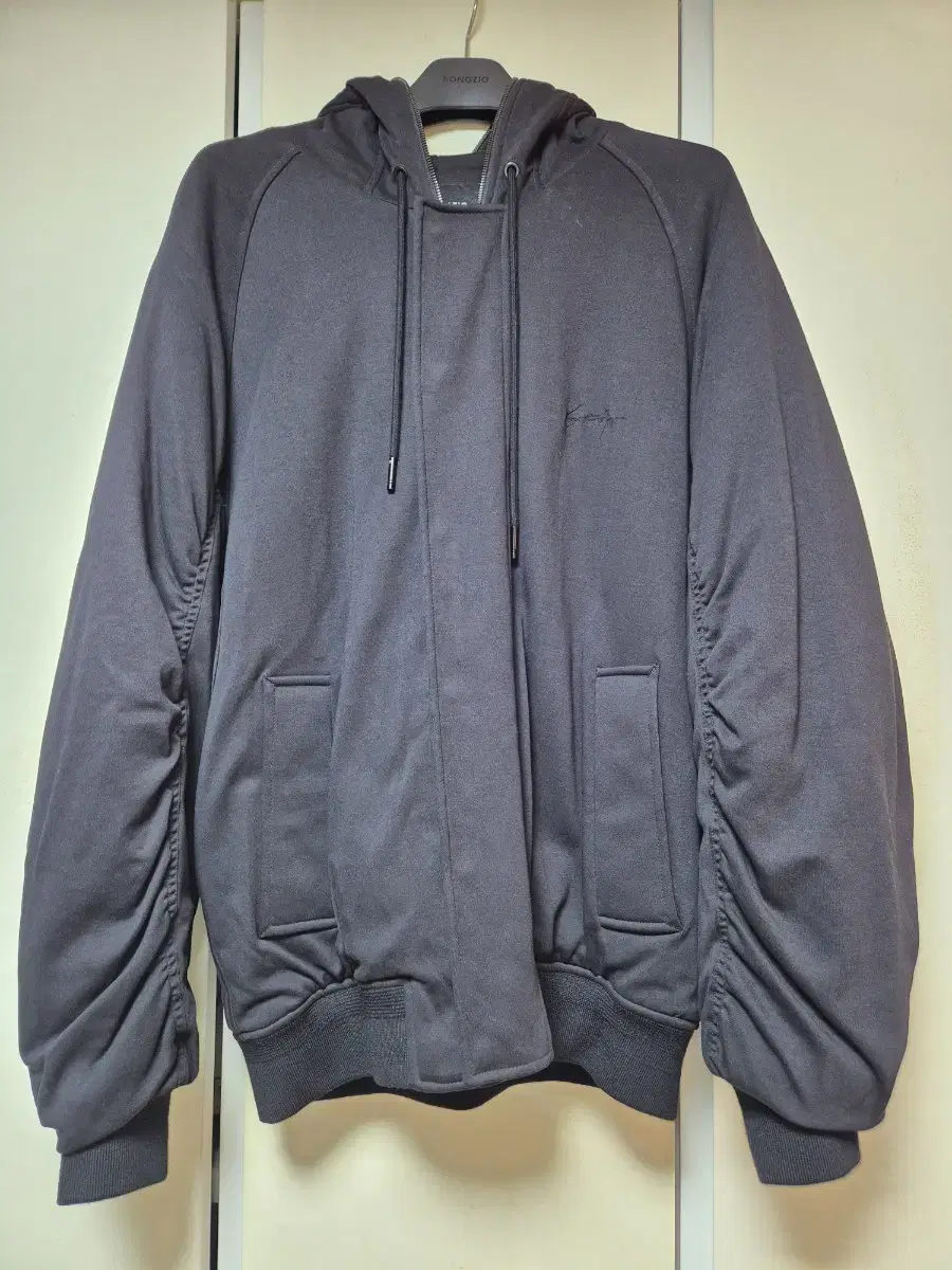 Song Giorgio Homme Shirred Hooded Padded Jumper 50