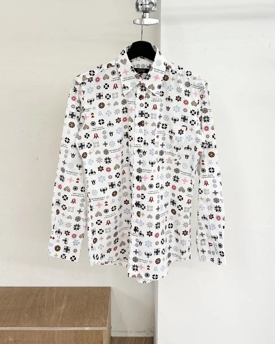 Burberry Black Label White Multipatterned Cotton Shirt