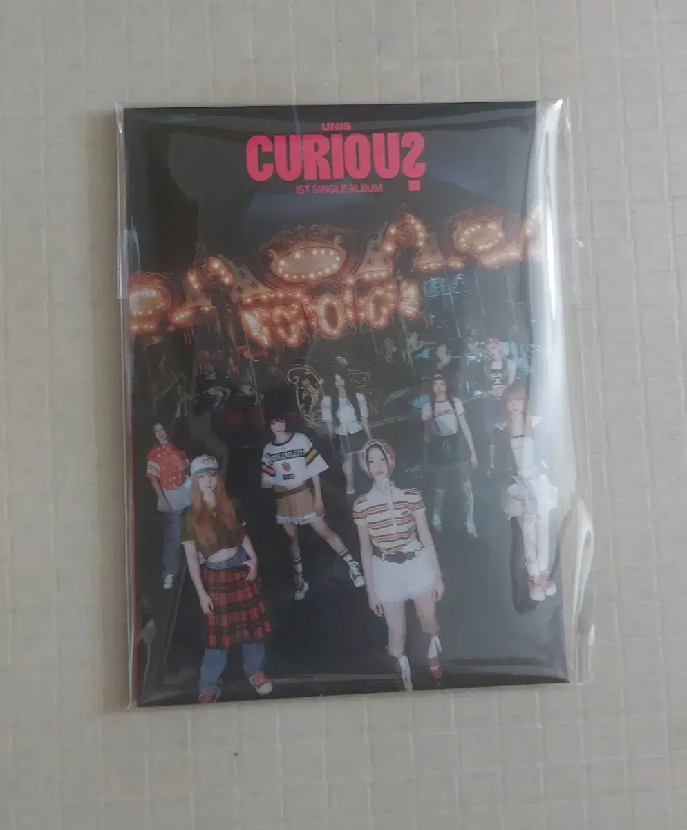 Eunice photocard album sealed // curious unis