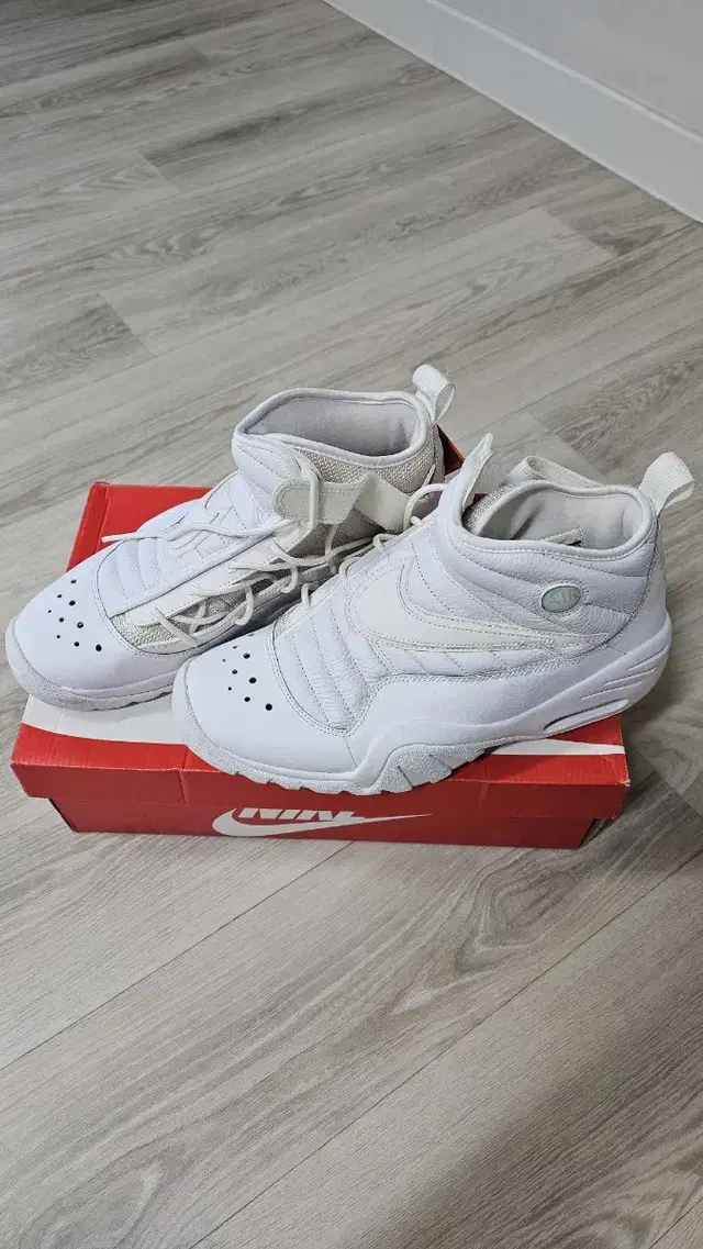 Nike Air Shake NDestrukt Triple White