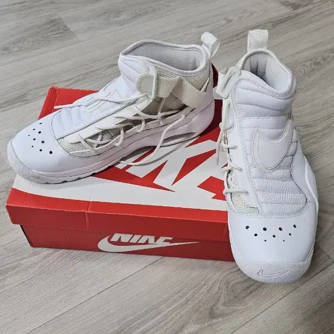 Nike Air Shake NDestrukt Triple White