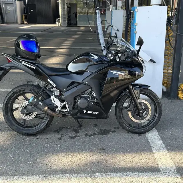 cbr125 14년식