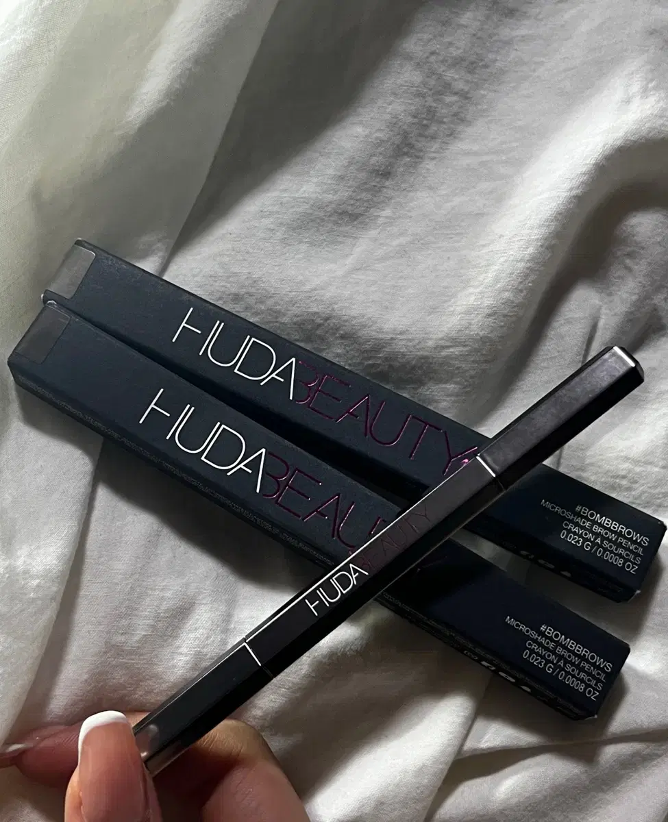 HUDA BEAUTY 후다뷰티 브로우