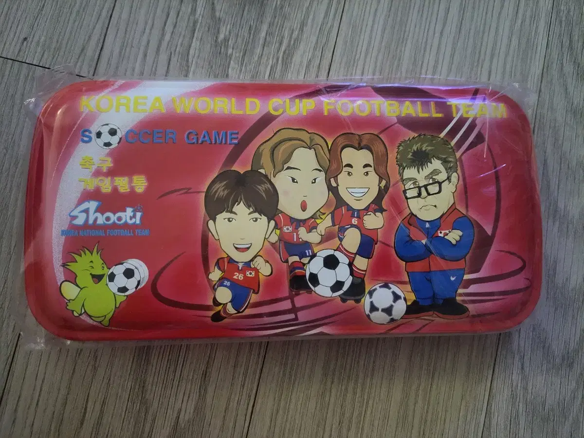 Classic) 2002 Pencil Case