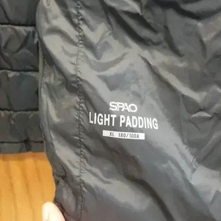 SPAO LIGHT 패딩조끼(105)