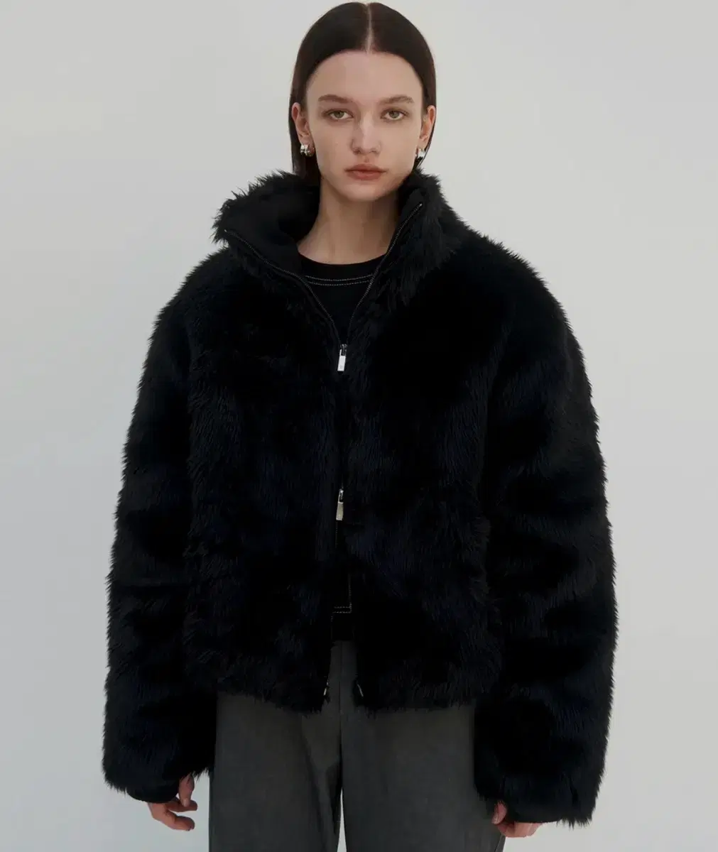 High-neck Zip-up Fur Jacket [ Black ]