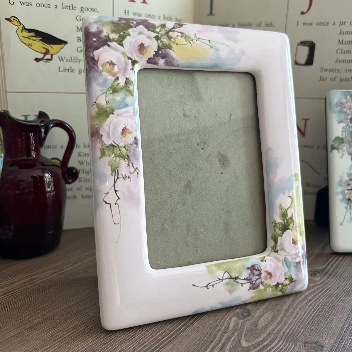 sale Vintage floral picture frame