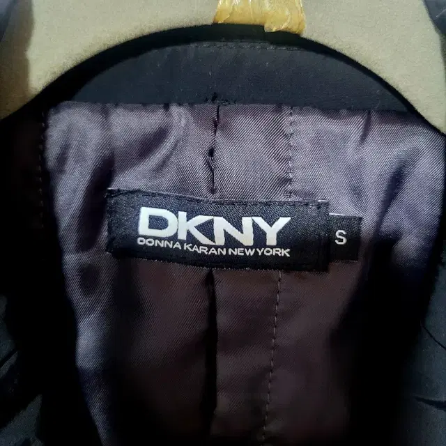 DKNY 코트 S(95~100)