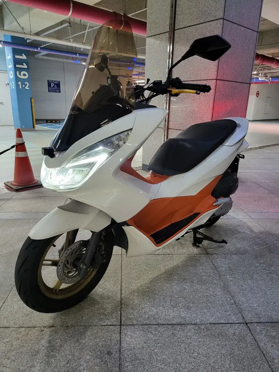 PCX150 15년식 출퇴근용 판매합니다