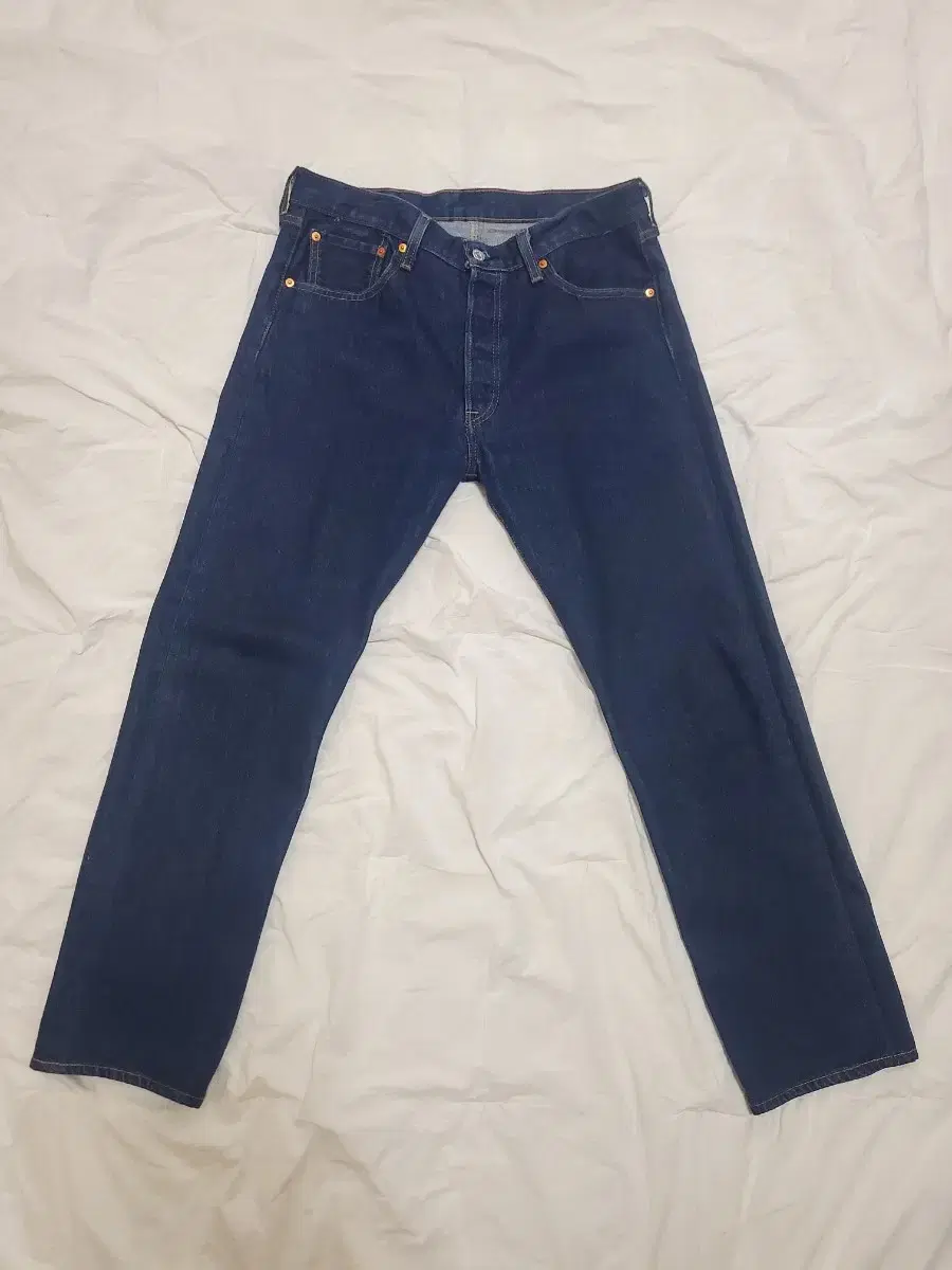 Levi's 501 Shrink-to-Fit Raw Edge Size 34 for sale