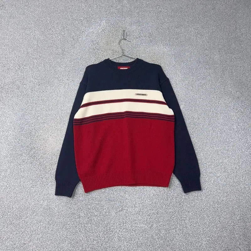 Apartment Casual Men's Knit L