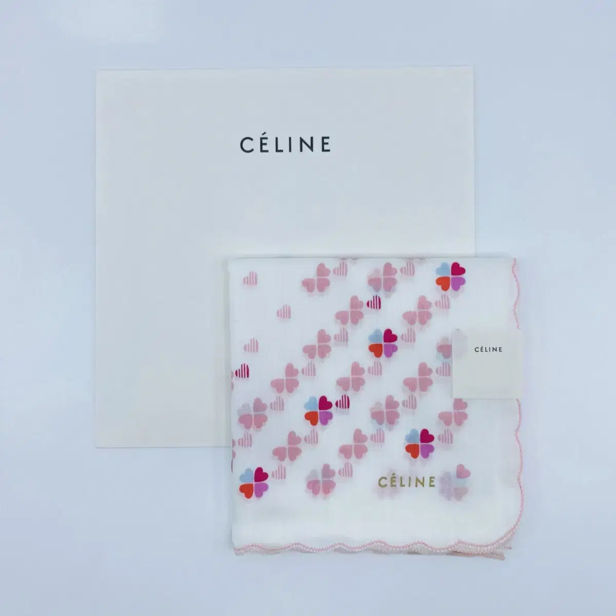 CELINE 셀린느 손수건 클로버 화이트(새상품)