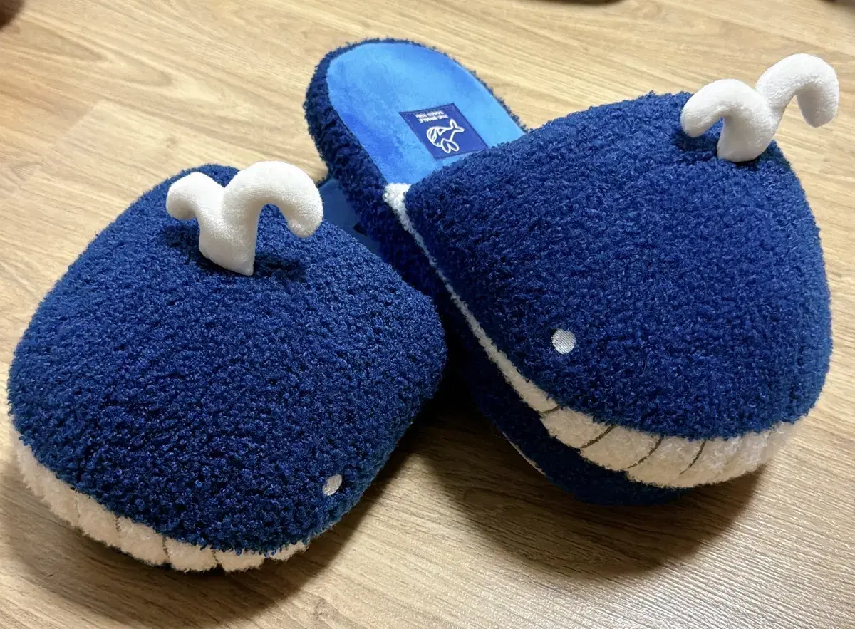 Monsta x minhyuk whale slippers