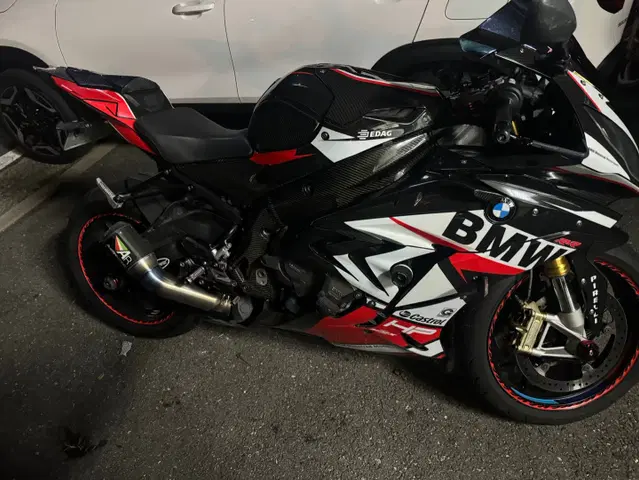 s1000rr 15년식 6만키로 판매합니다