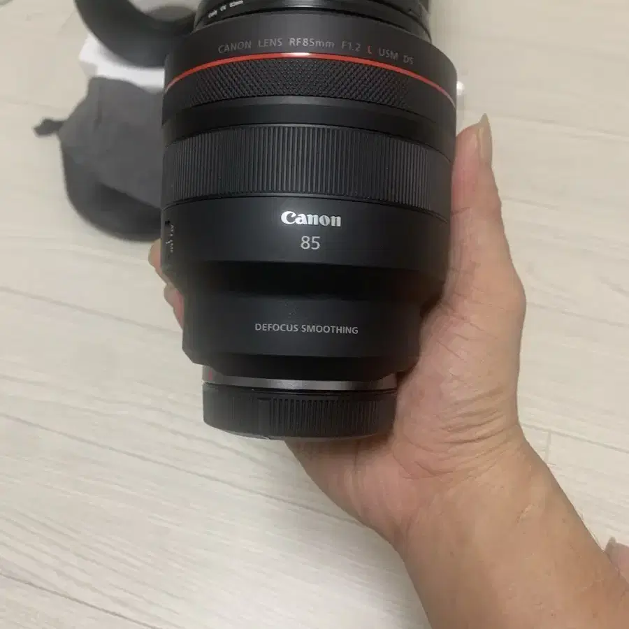 캐논랜즈RF85mmF1.2L  USM Ds 팝니다