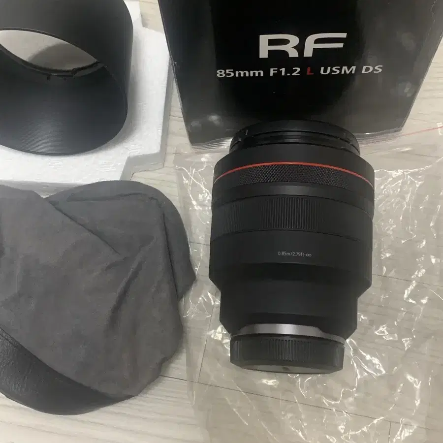 캐논랜즈RF85mmF1.2L  USM Ds 팝니다