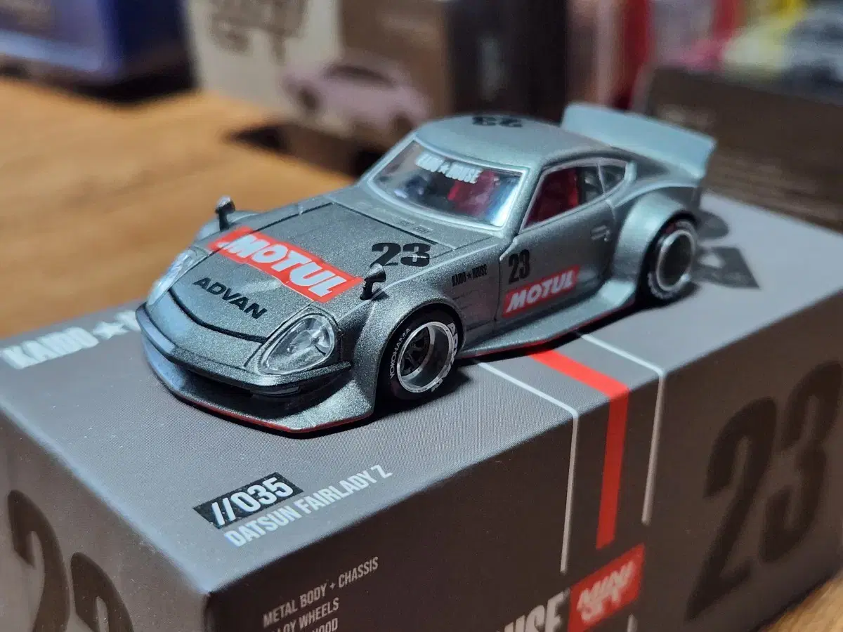 Kaido House Datsun Fairlady Z Motul