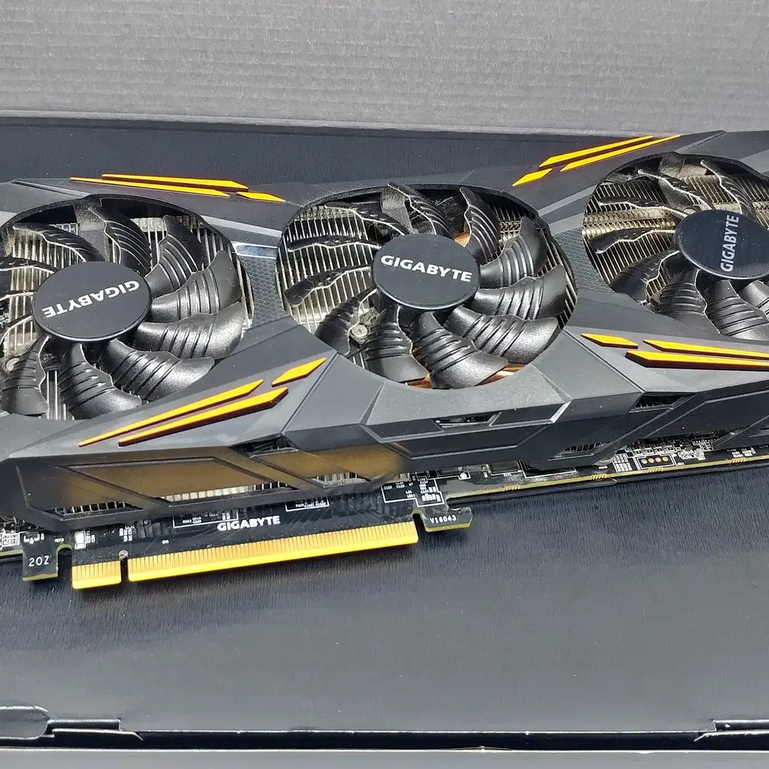 기가바이트 GTX1070 G1 Gaming 중고 / 쿨링팬 B급 내용필독