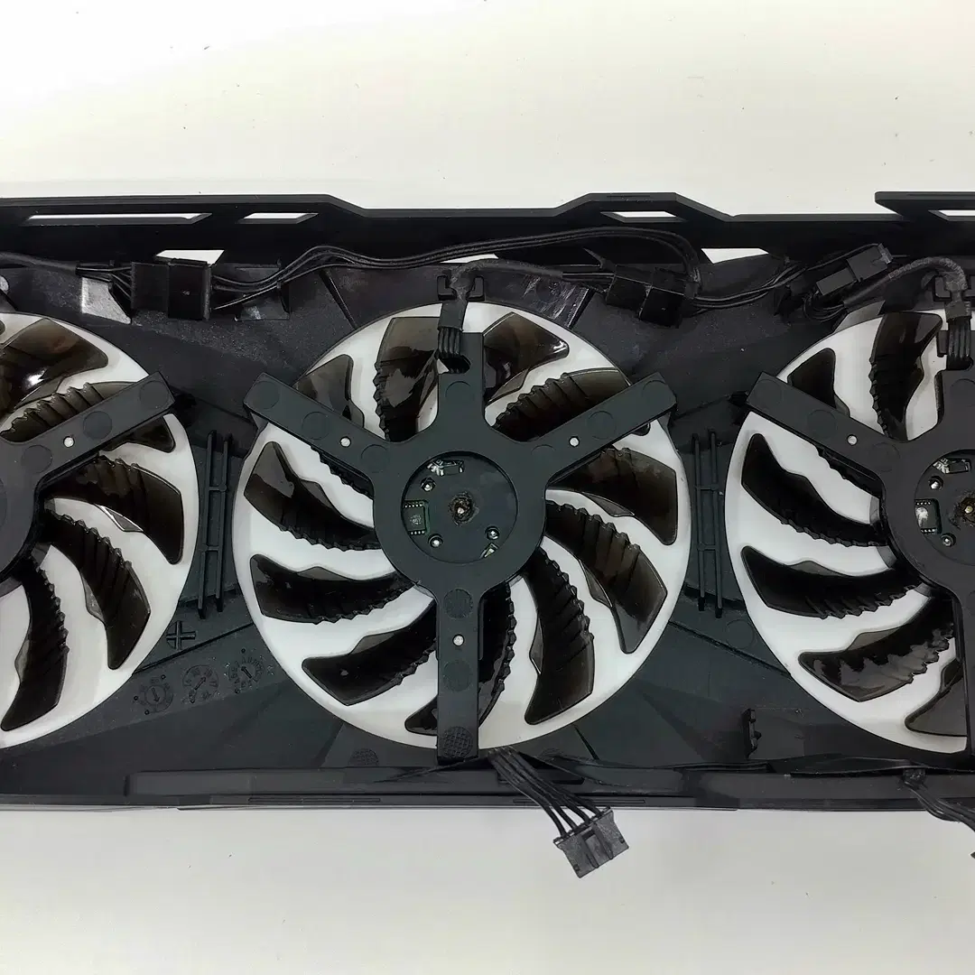 기가바이트 GTX1070 G1 Gaming 중고 / 쿨링팬 B급 내용필독