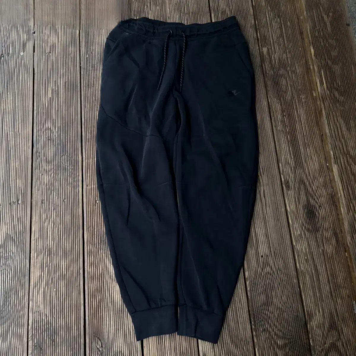 (L) Nike TechPack Pants