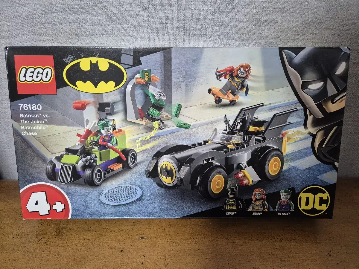 LEGO 76180 Batman vs. The Joker: Batmobile Chase