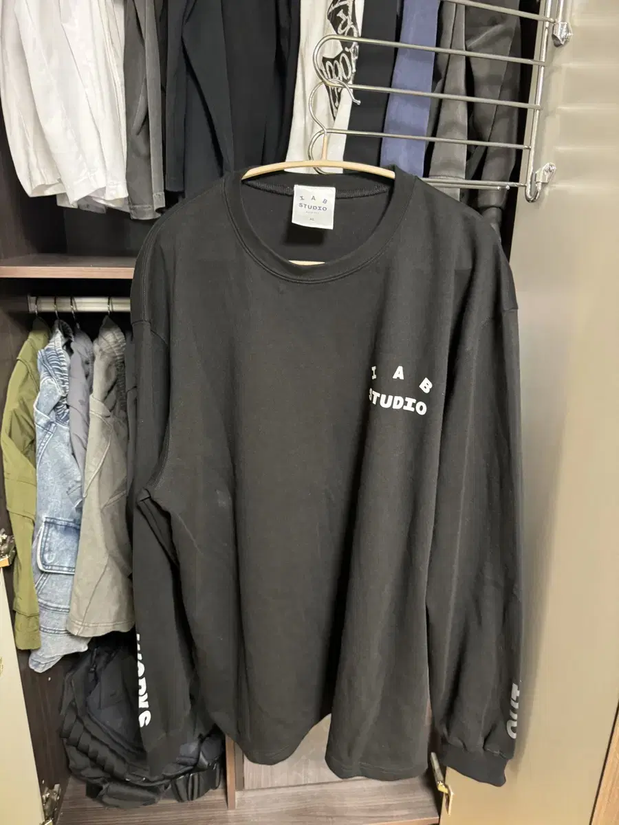 iAppstudio Long Sleeve Long Sleeve XL