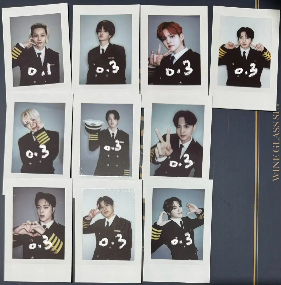 Treasure Welcoming pola photocard jihoon junkyu yoshi asahi jaehyuk doyoung jungwoo Junghwan