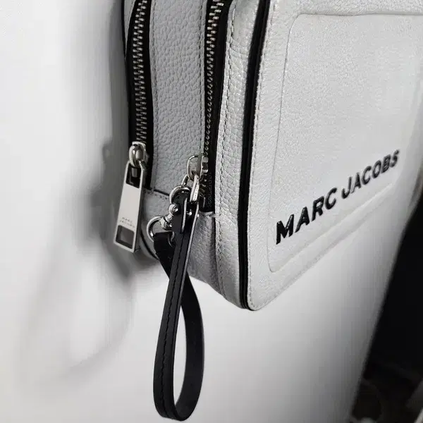 MARC JACOBS 박스백