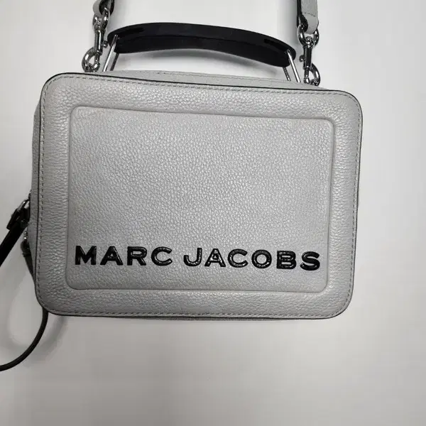 MARC JACOBS 박스백