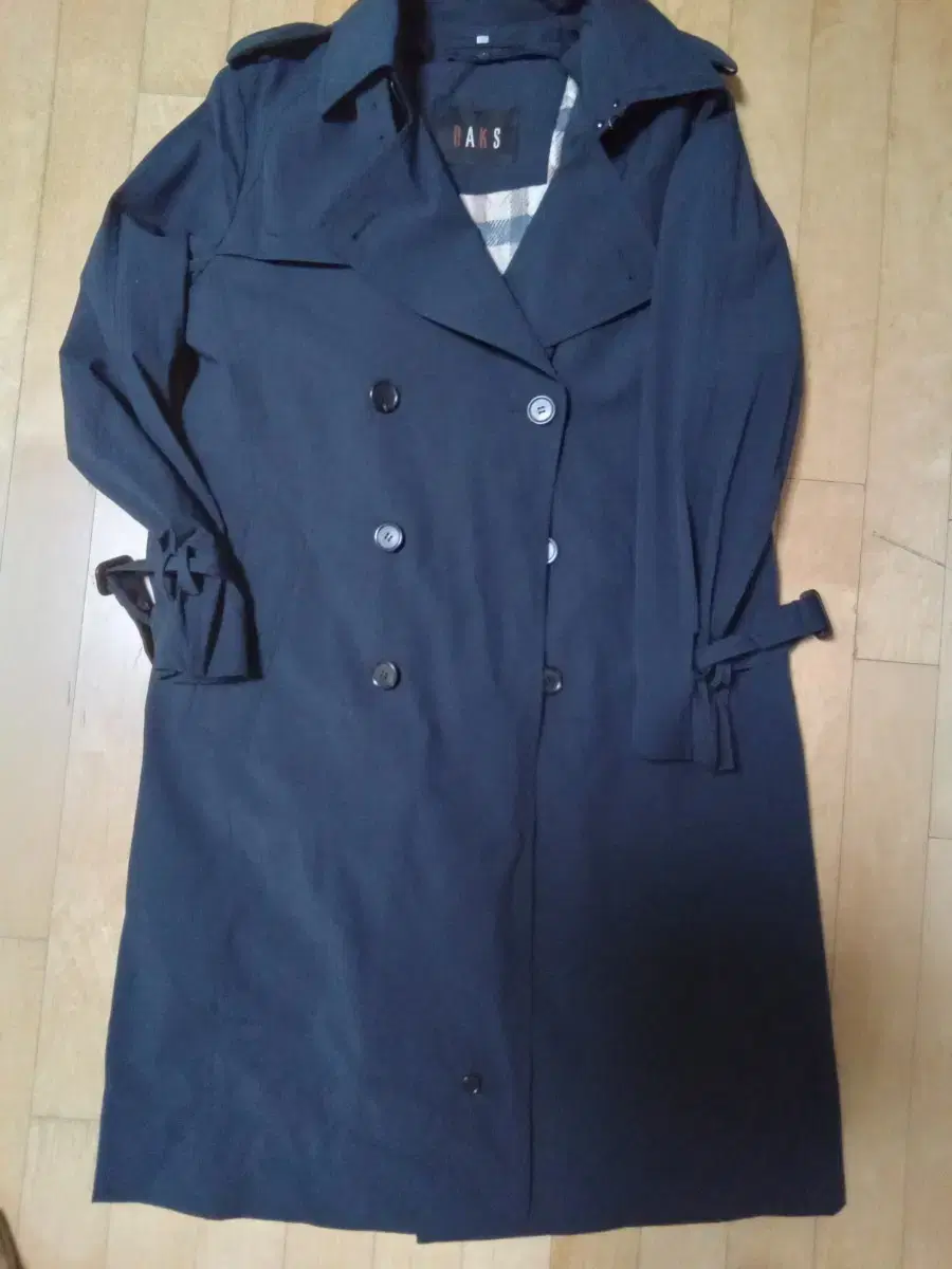 Dax Barbary Coat(95)