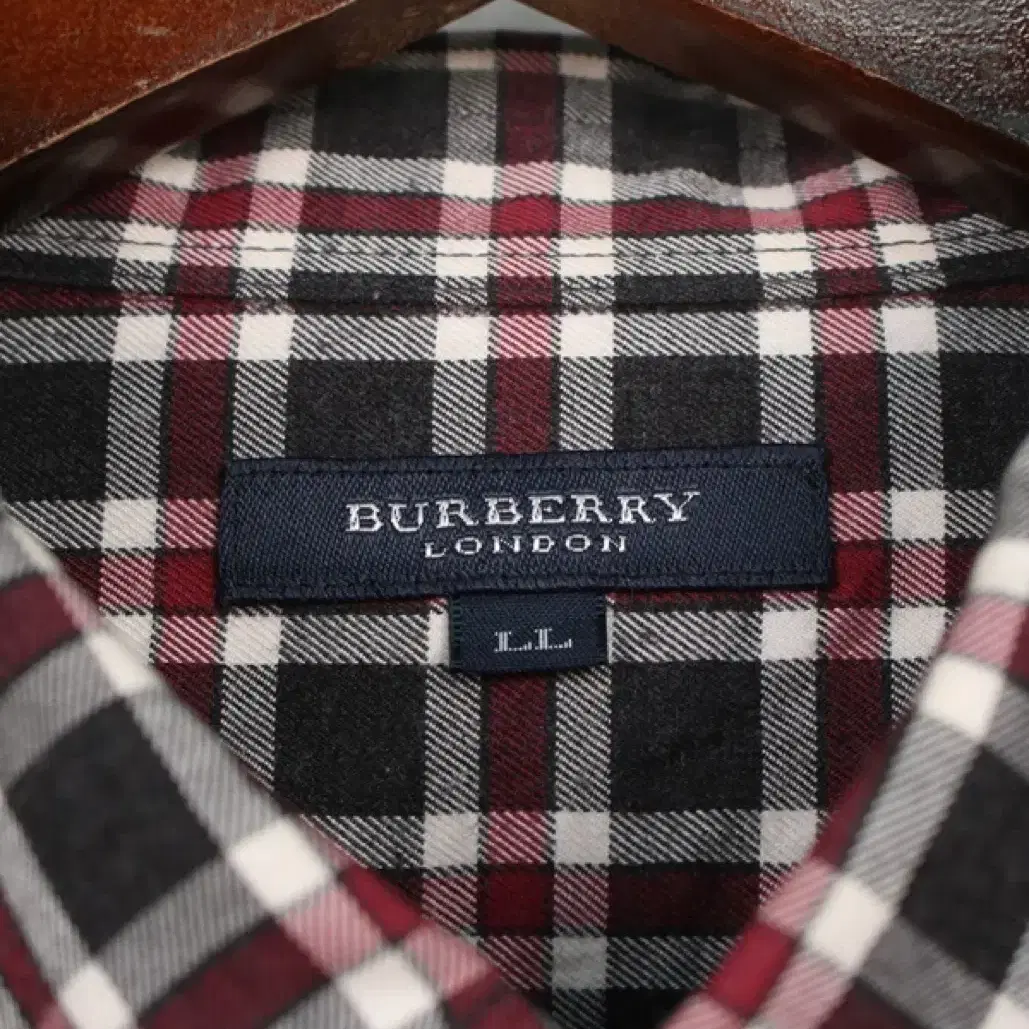 BURBERRY 쳌 셔츠