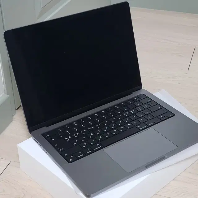 맥북프로 14인치 m2 2023년형 512gb 16gb