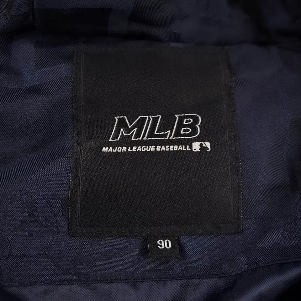 MLB 엠엘비 네이비 고글 반광 새틴 톤톤 패턴 나일론혼방 후드 패디드