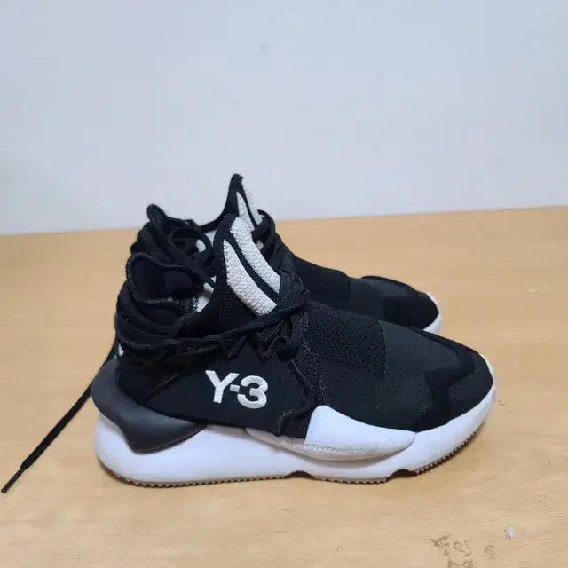 0455 요지야마모토 Y-3 운동화 230 사이즈