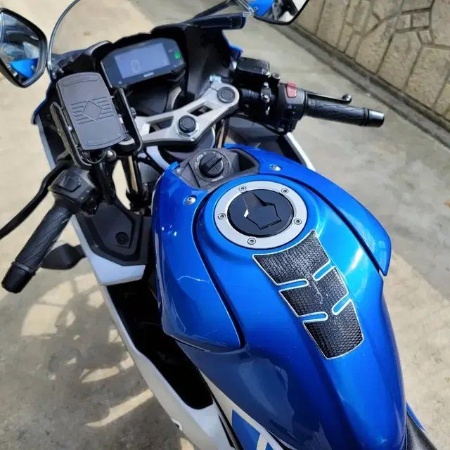 21년식 스즈키 GSX-R125 블루 판매