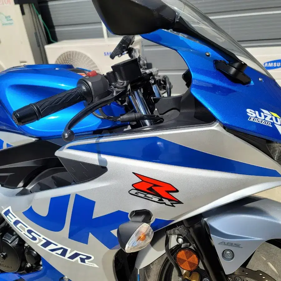 21년식 스즈키 GSX-R125 블루 판매