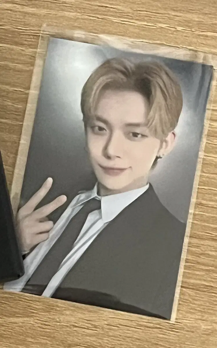 Yeonjun Gum broadcast photocard