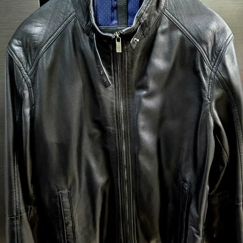 마시모두띠 Massimo Dutti 가죽자켓