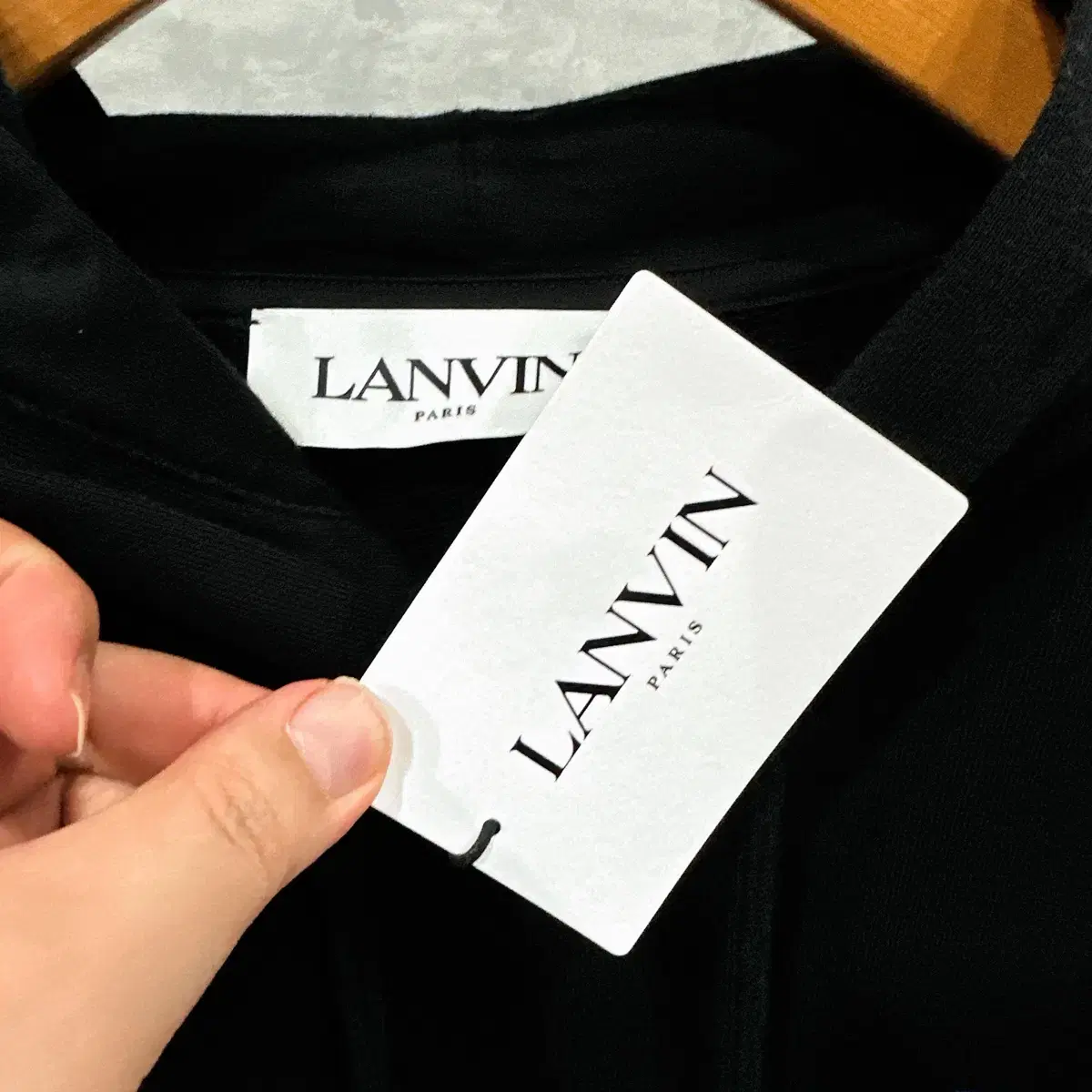 (정품/새상품) LANVIN 랑방 남성 블랙 스트라이프 후드 85%