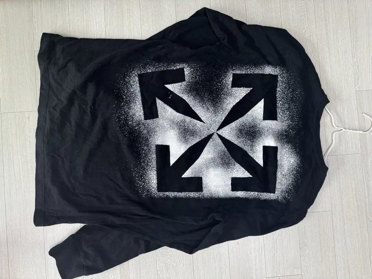 Off-White Stencil Long Sleeve