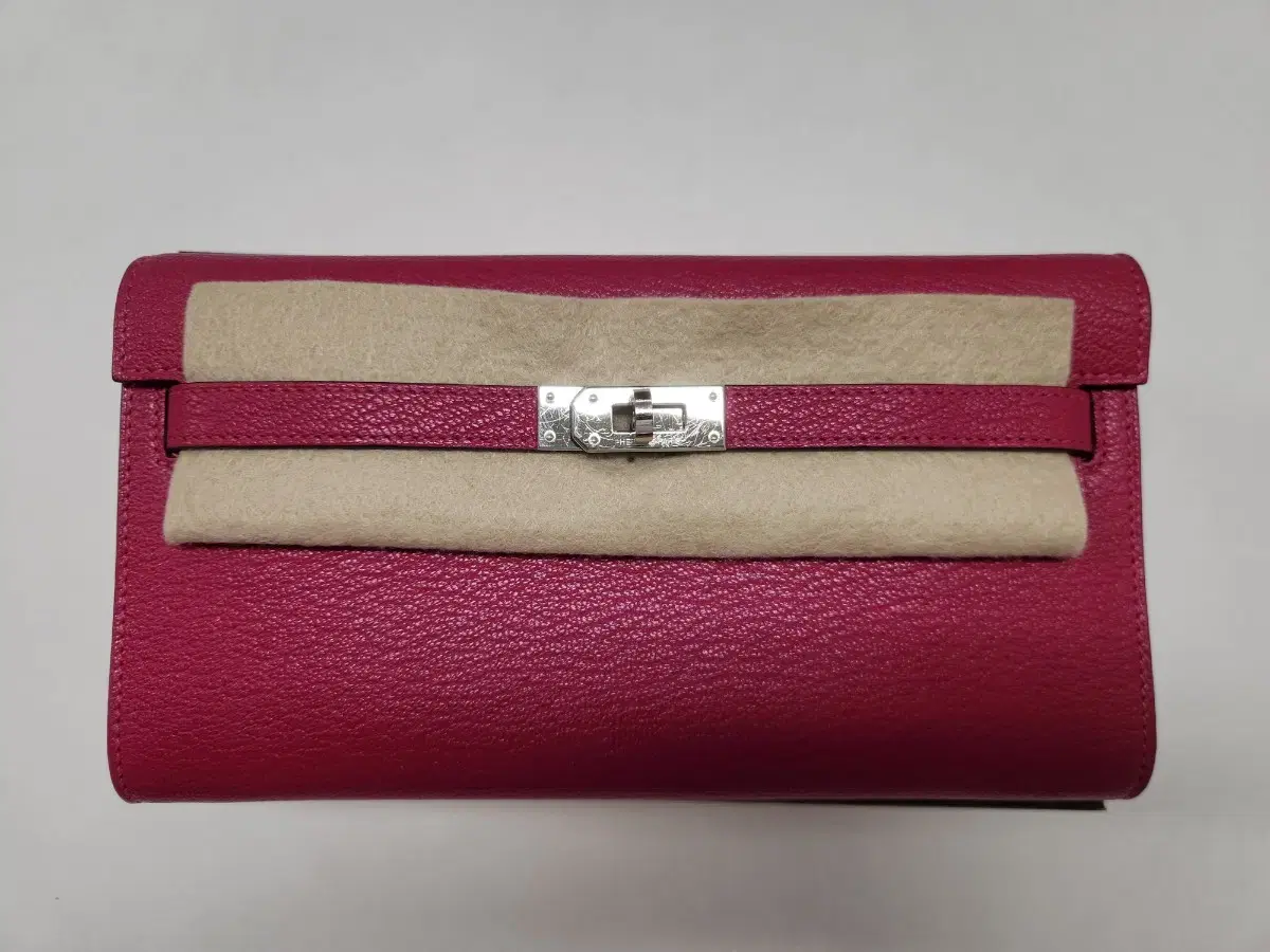 Hermès Kelly Tugo U