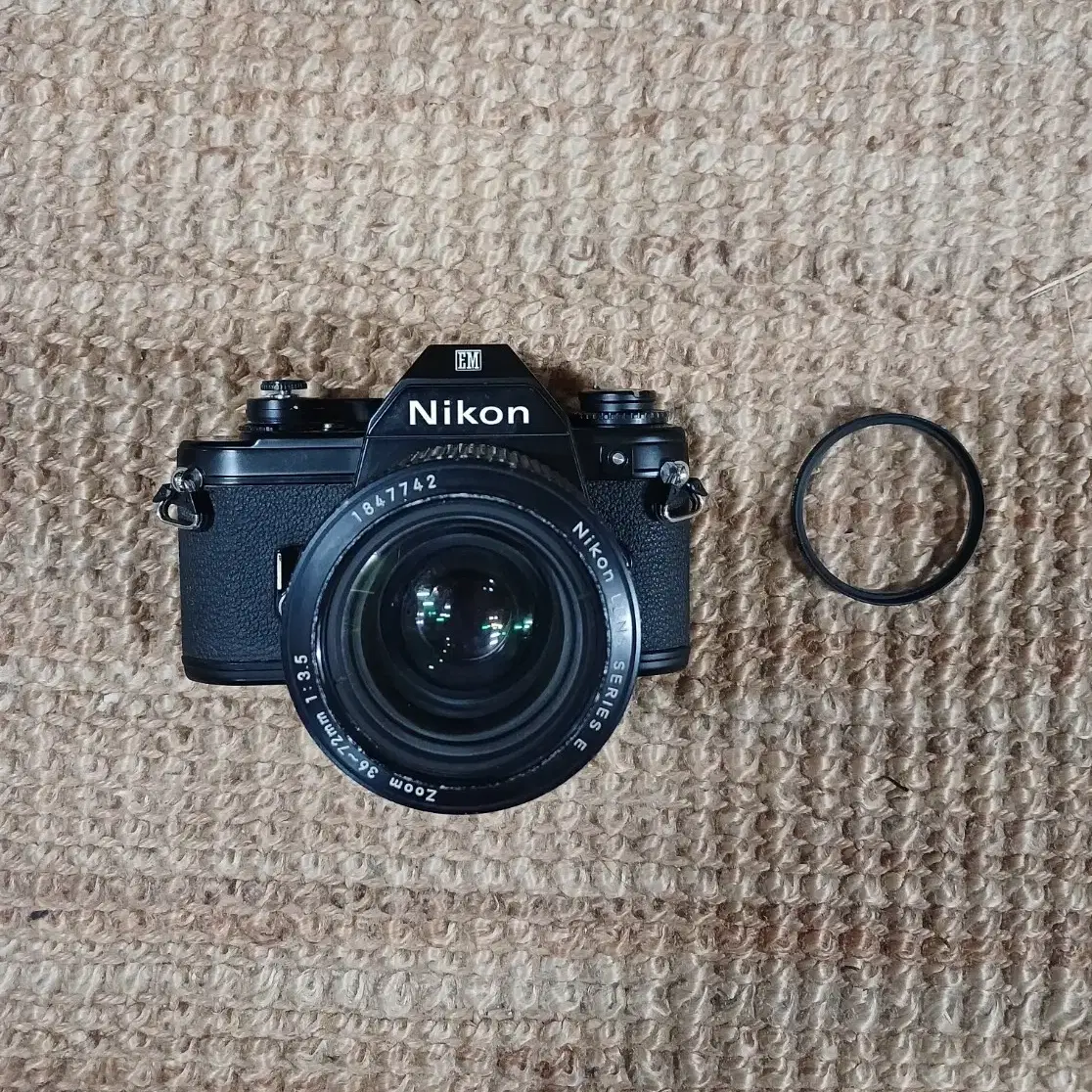 NIKON EM 36-72mm 니콘필림카메